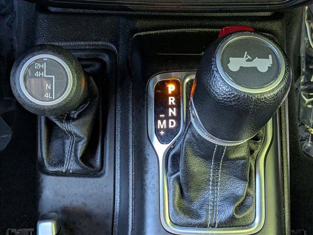 Used 2024 Jeep Wrangler Unlimited Sahara AWD/4WD image 12