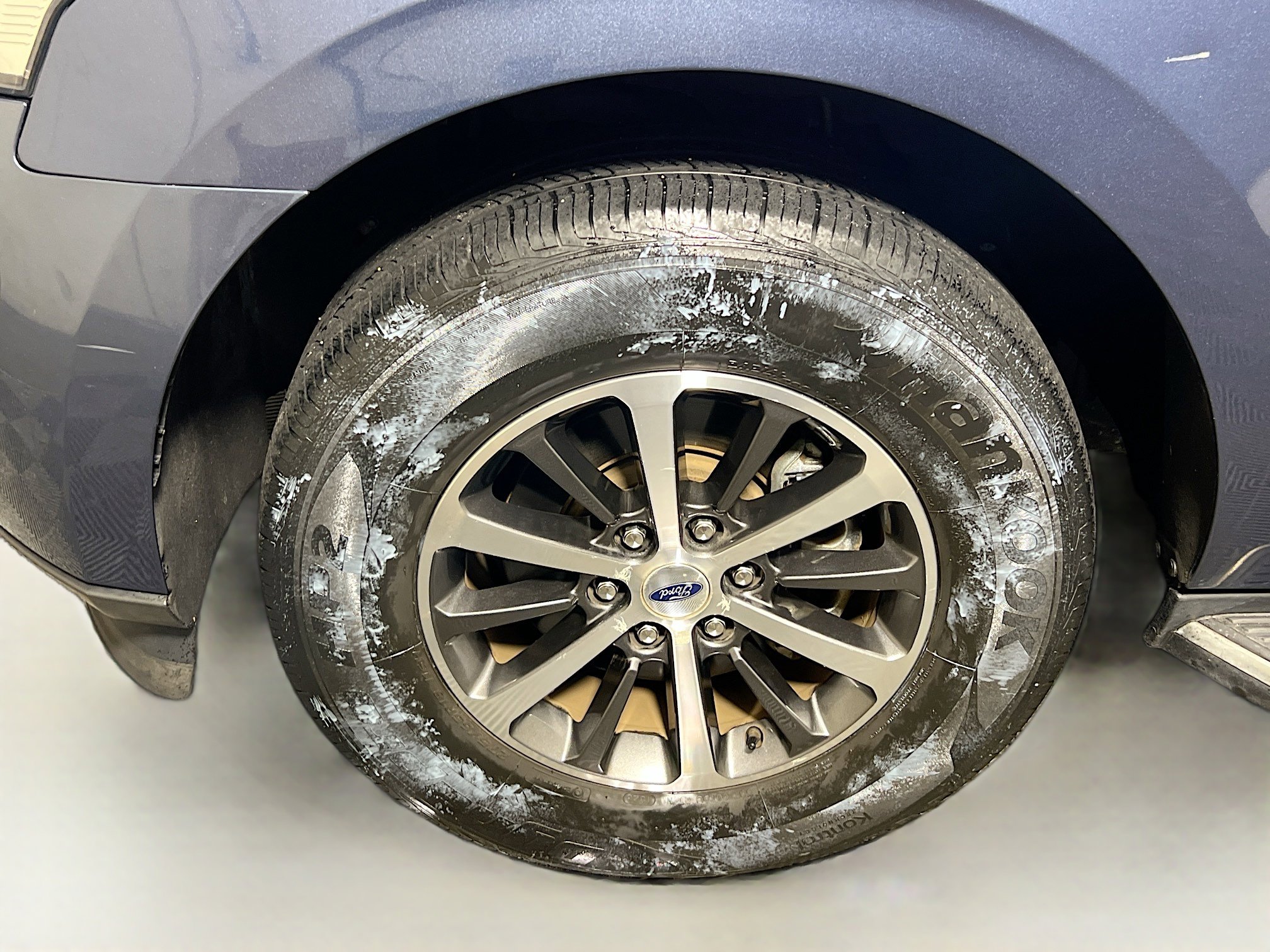 Used 2020 Ford Expedition XLT w/ Equipment Group 202A RWD image 13