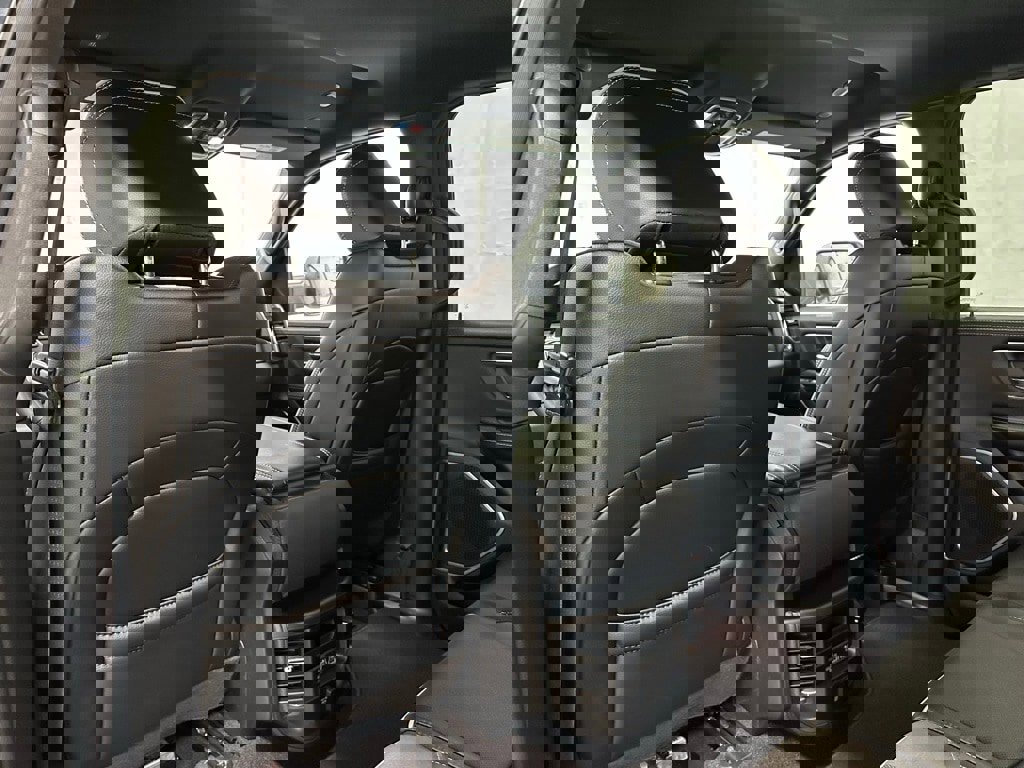 Used 2025 RAM 1500 Laramie image 44