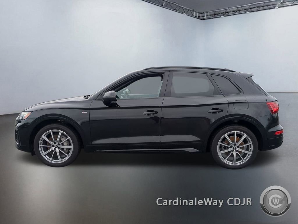 Used 2022 Audi Q5 e Premium Plus image 5