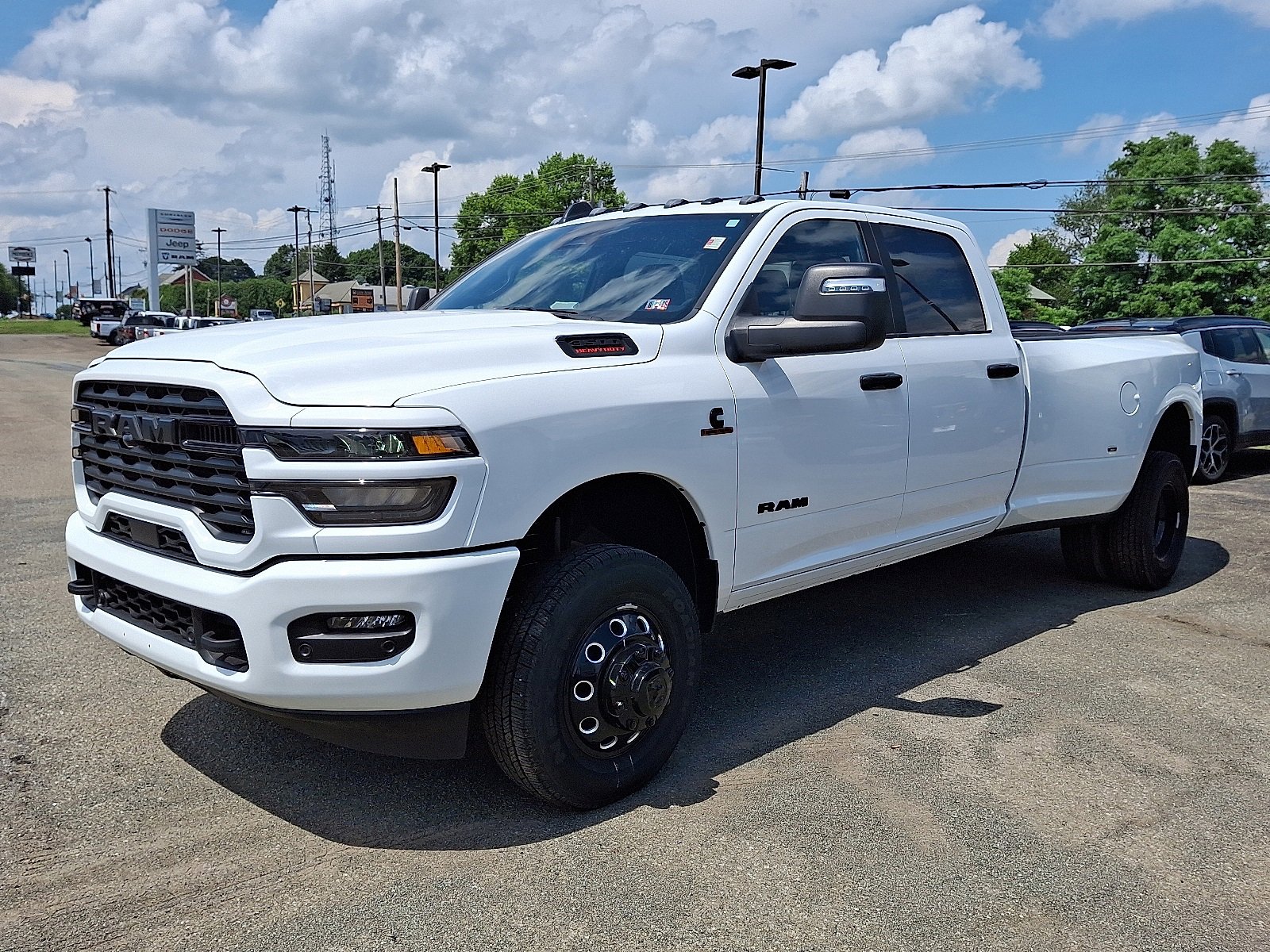 New 2025 RAM 3500 Big Horn image 2