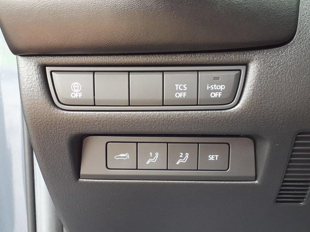 Used 2025 MAZDA CX-50 Meridian Edition w/ Weather Package AWD/4WD image 22