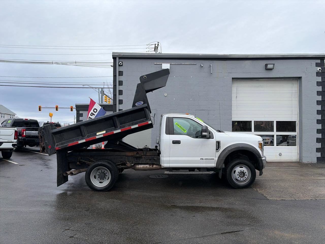 Used 2019 Ford F550 4x4 Regular Cab Super Duty image 11