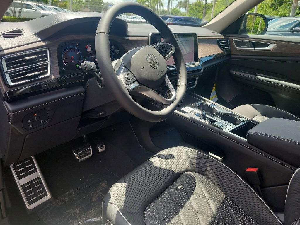 New 2026 Volkswagen Atlas SEL Premium R-Line image 23