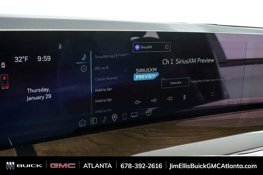 Used 2025 Cadillac Escalade ESV Sport Platinum image 18