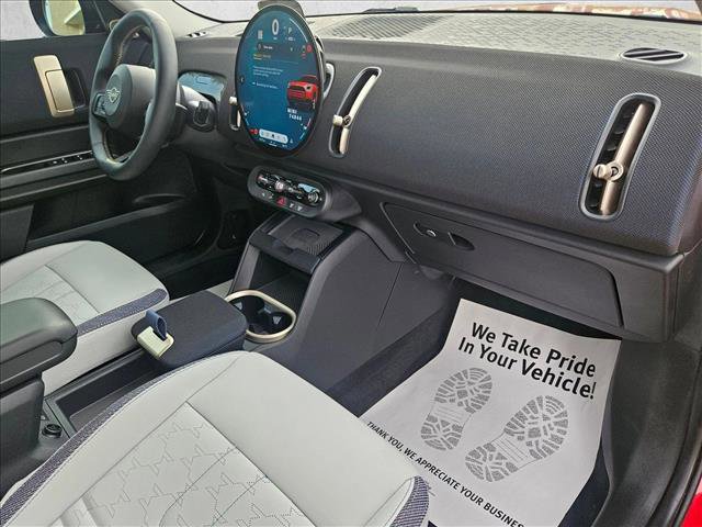 Used 2025 MINI Cooper Countryman S w/ Comfort Package Max image 20