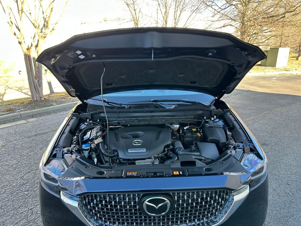 New 2025 MAZDA CX-5 Signature image 12