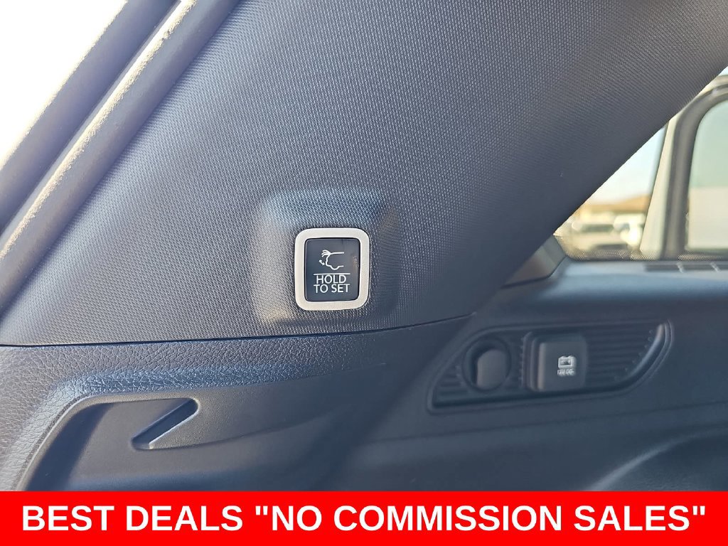 New 2027 Jeep Grand Cherokee Laredo X AWD/4WD image 13
