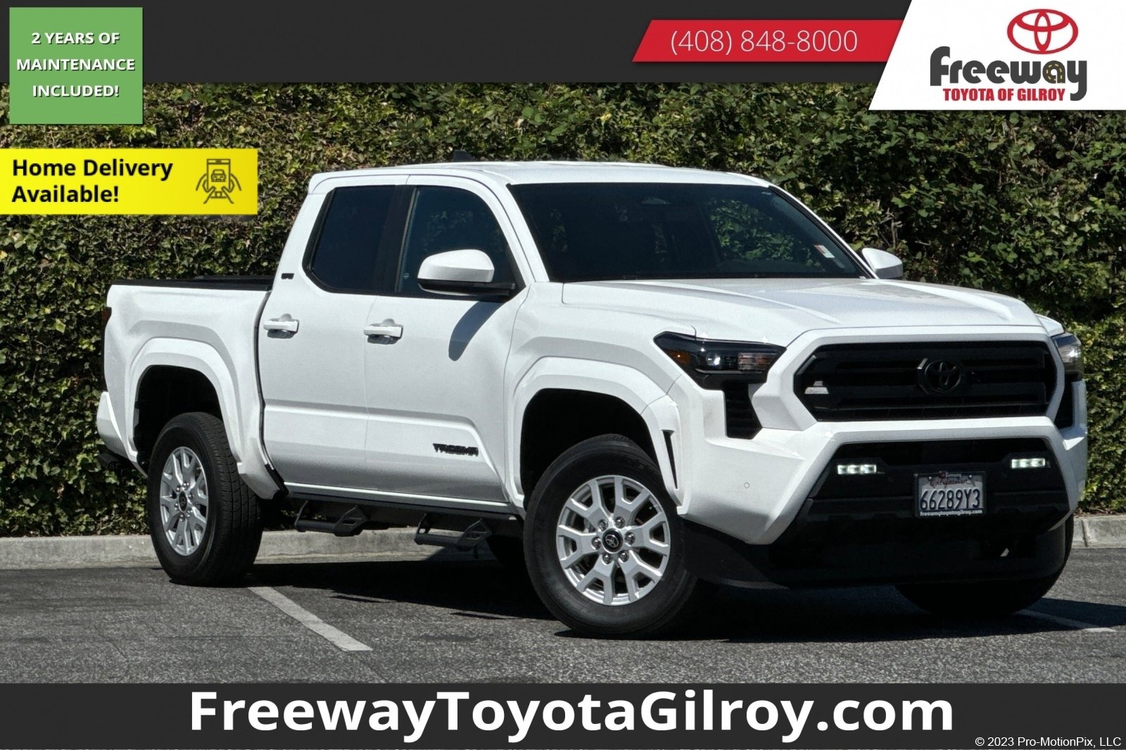 Used 2024 Toyota Tacoma SR5 image 1