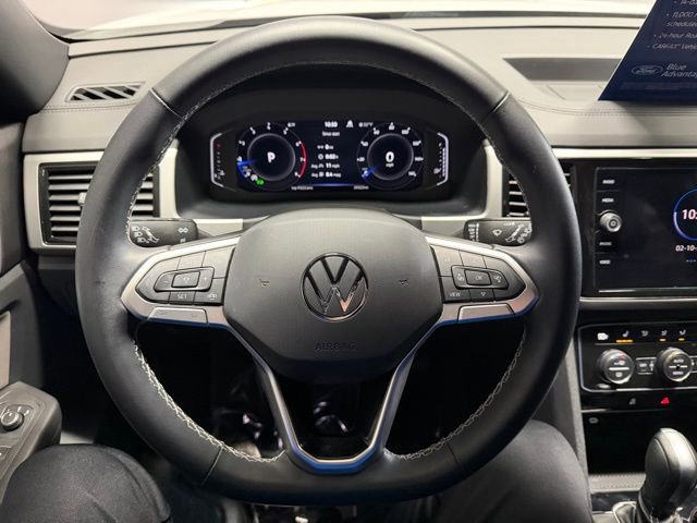 Used 2022 Volkswagen Atlas Cross Sport SE image 28