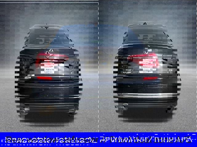 Used 2018 Volkswagen Passat 2.0T SE image 5