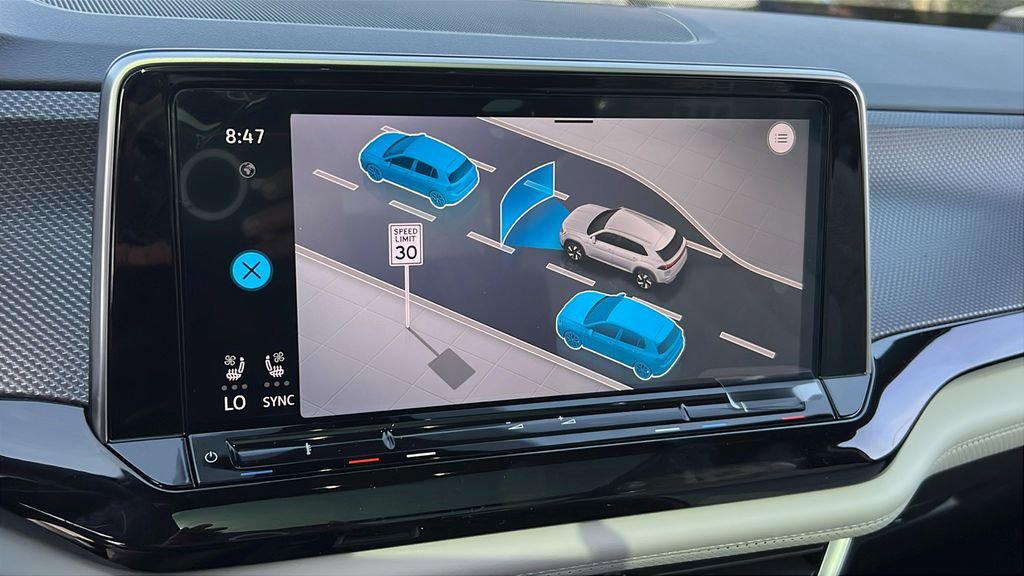 New 2026 Volkswagen Atlas Cross Sport SEL Premium R-Line image 23