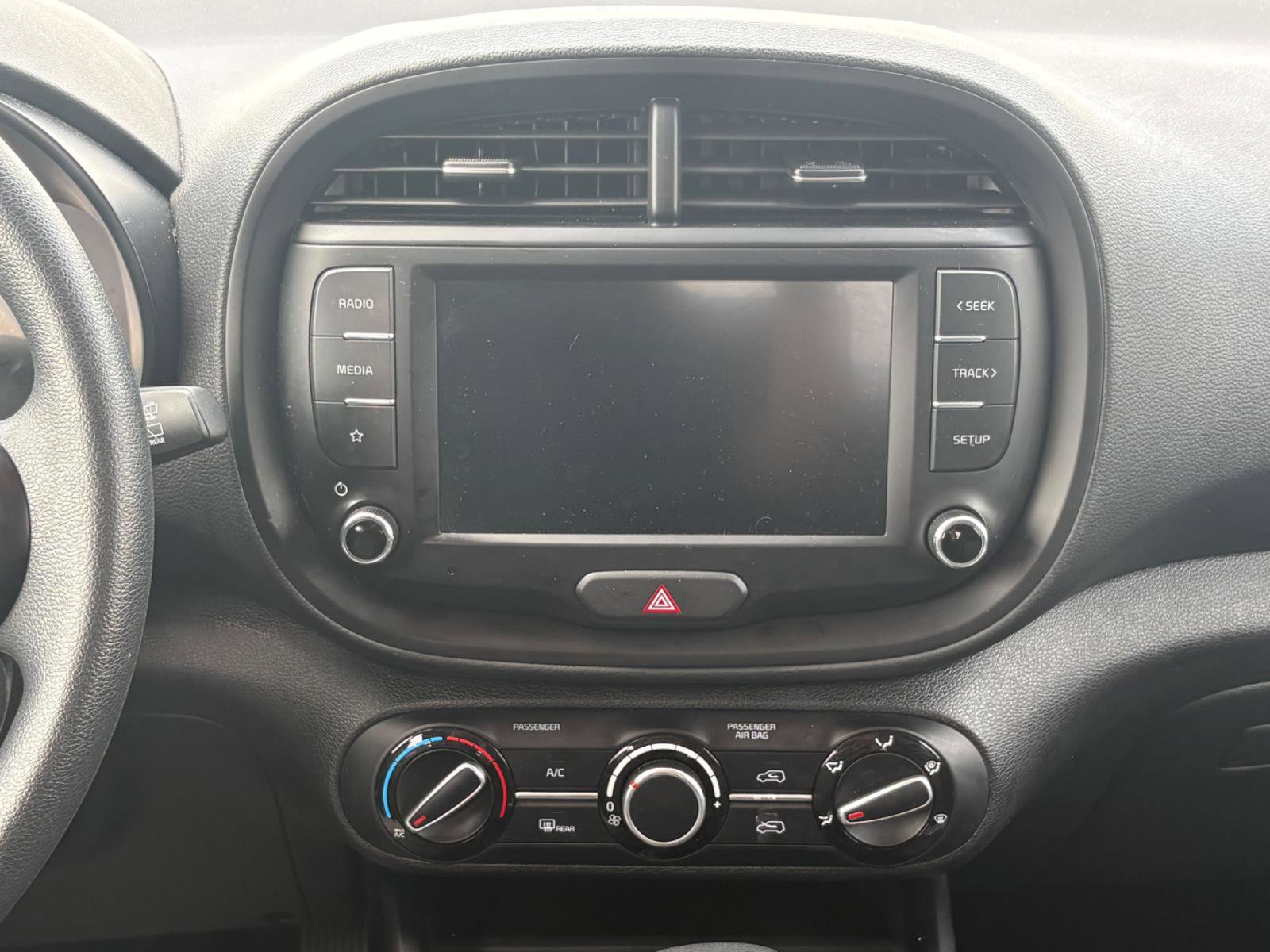Used 2025 Kia Soul LX image 21