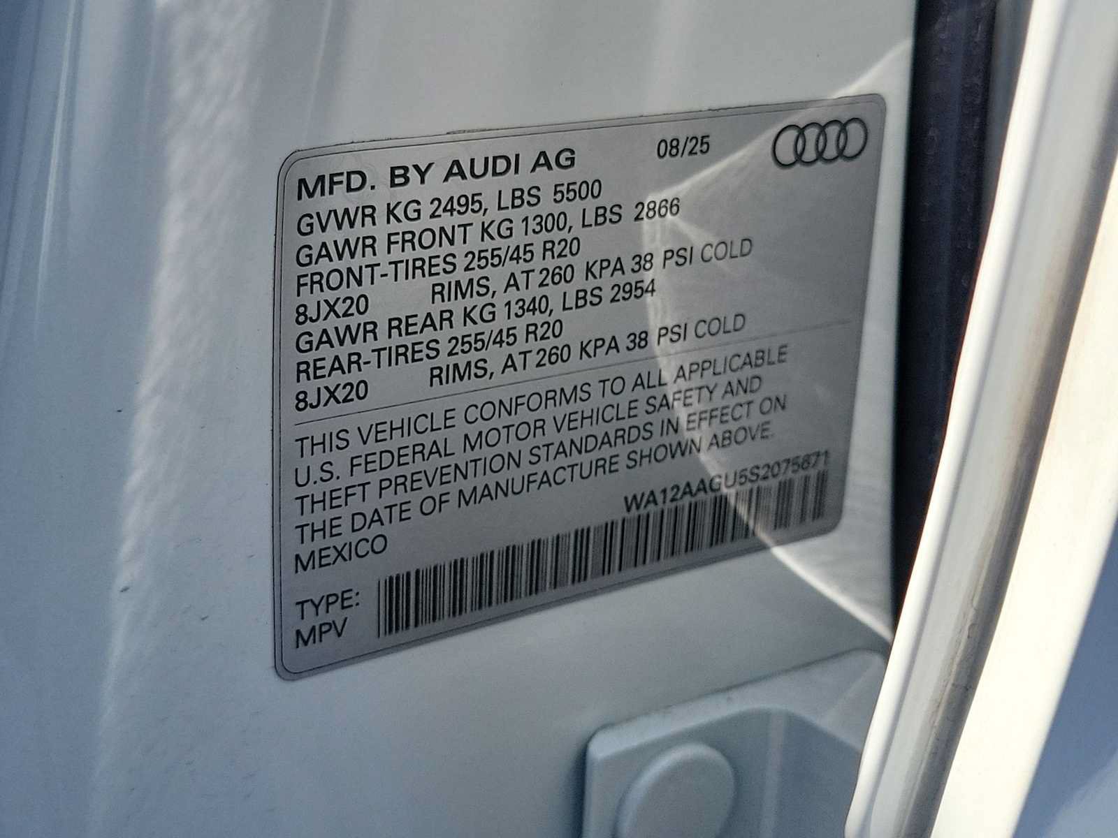 Certified 2025 Audi Q5 Premium Plus w/ Premium Plus AWD/4WD image 36