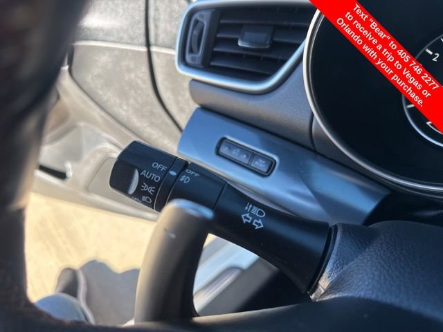 Used 2023 Nissan Maxima SR w/ Sport Mat Group image 23