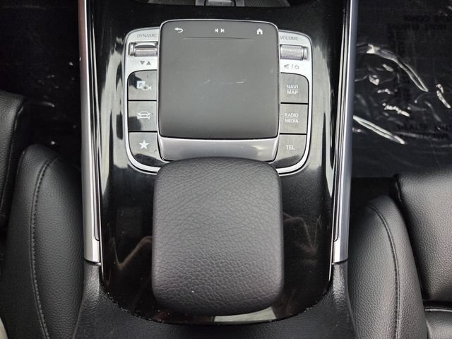 Used 2020 Mercedes-Benz GLB 250 4MATIC image 27