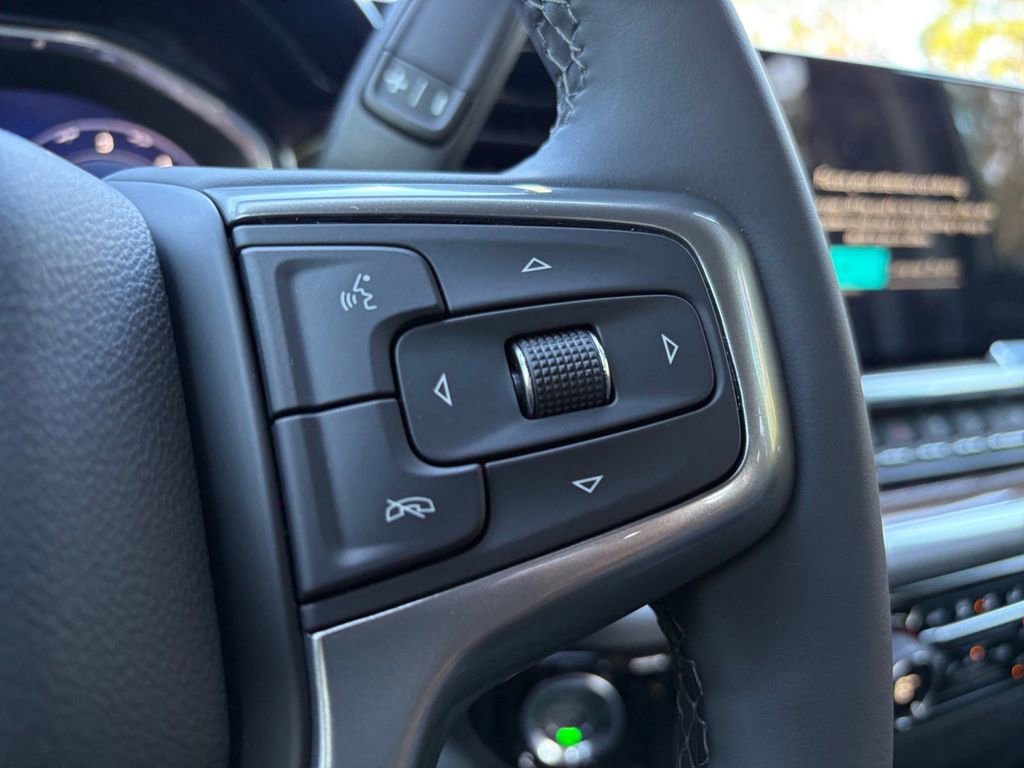 Used 2023 Chevrolet Silverado 1500 LTZ w/ LTZ Convenience Package II image 19