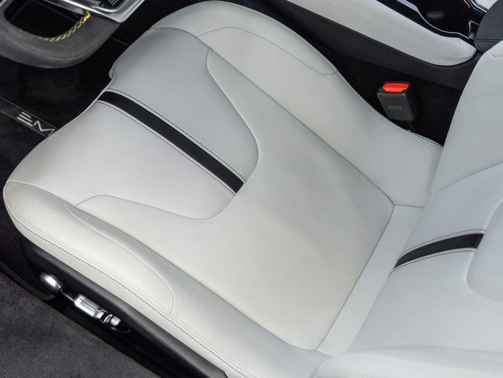 Used 2024 Lotus Emira First Edition image 26