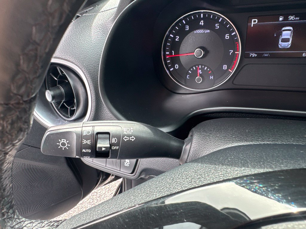 Used 2023 Kia Forte GT-Line w/ GT-Line Technology Package FWD image 28