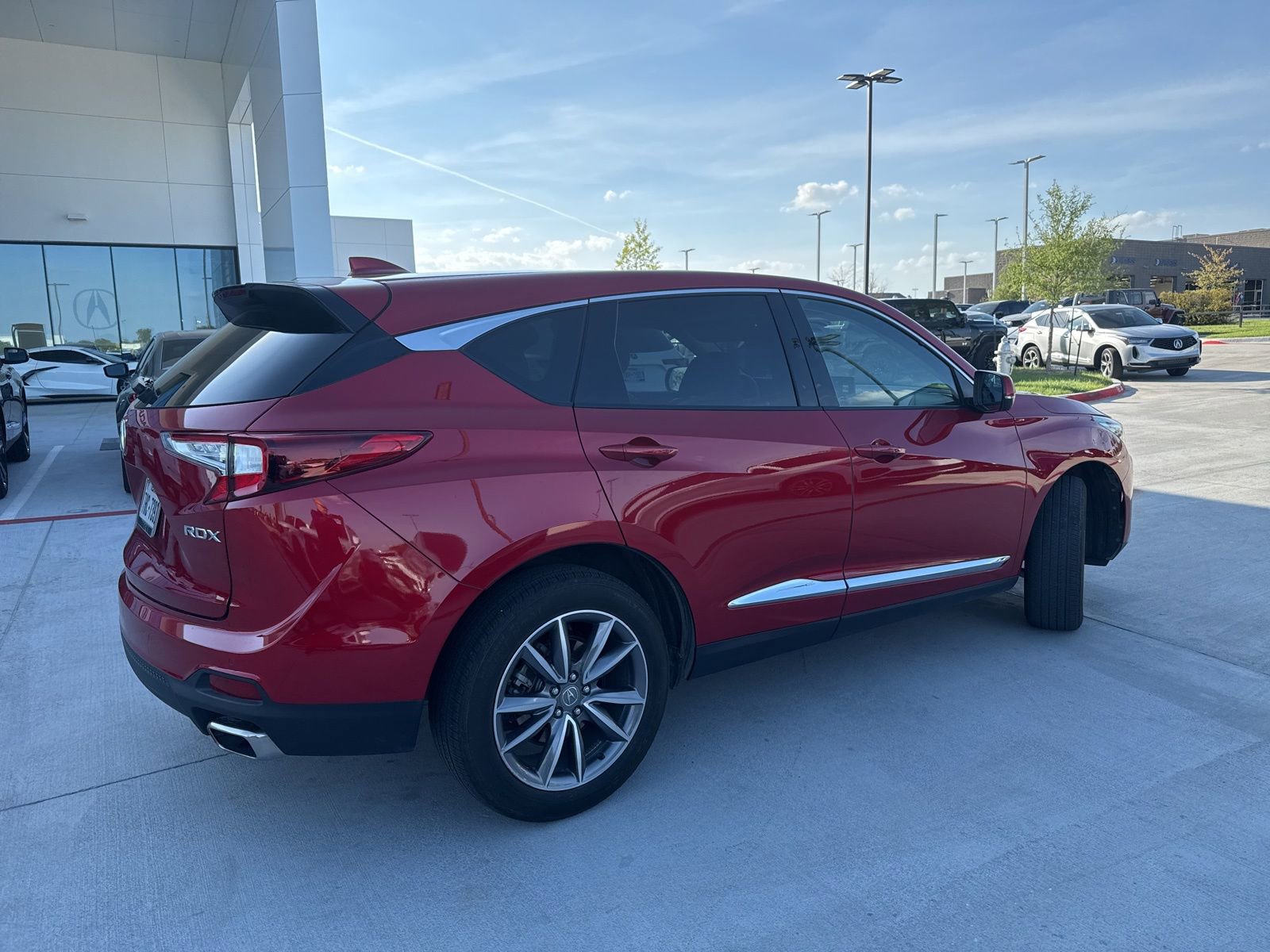 Used 2023 Acura RDX w/ Technology Package image 2