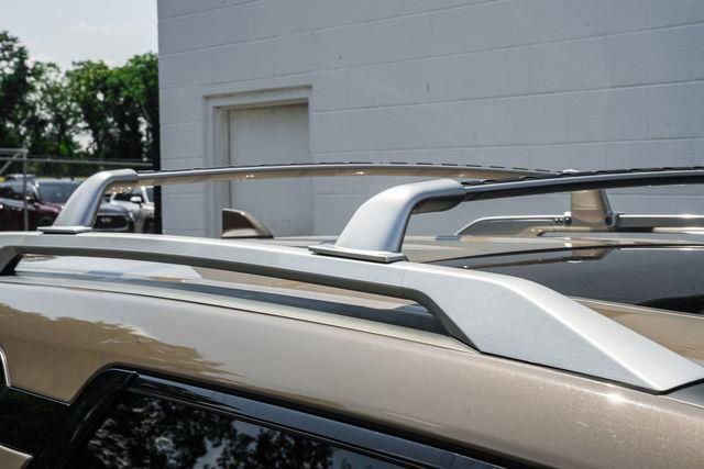 Used 2024 Nissan Pathfinder Platinum w/ Black Appearance Package image 20