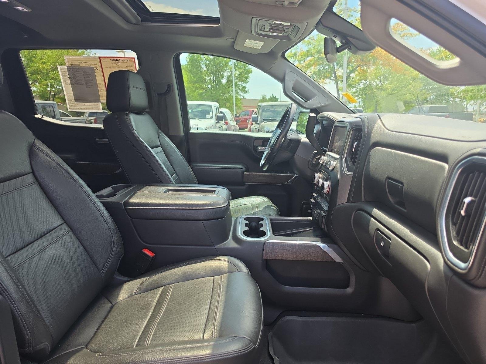 Used 2022 GMC Sierra 1500 Denali w/ Denali Premium Package AWD/4WD image 27
