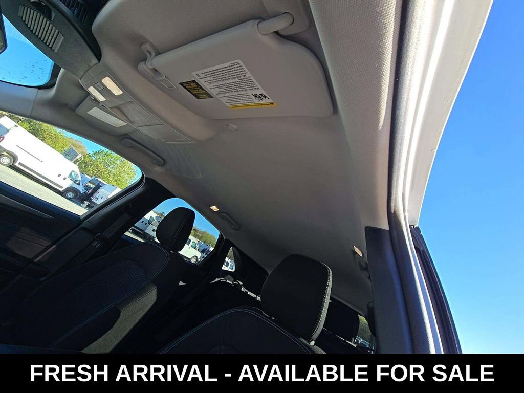 Used 2025 Ford Escape Active image 11