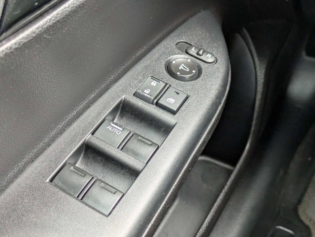 Used 2016 Honda Accord LX image 23