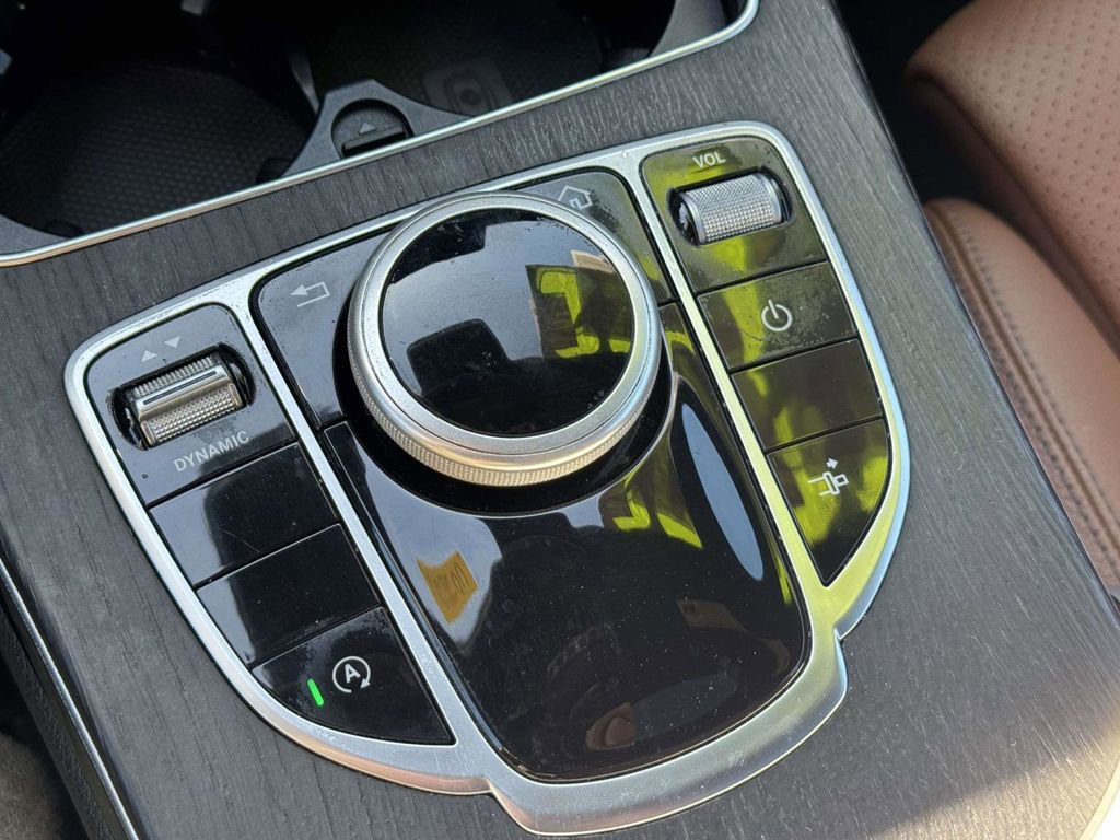 Used 2022 Mercedes-Benz C 300 4MATIC Coupe image 13