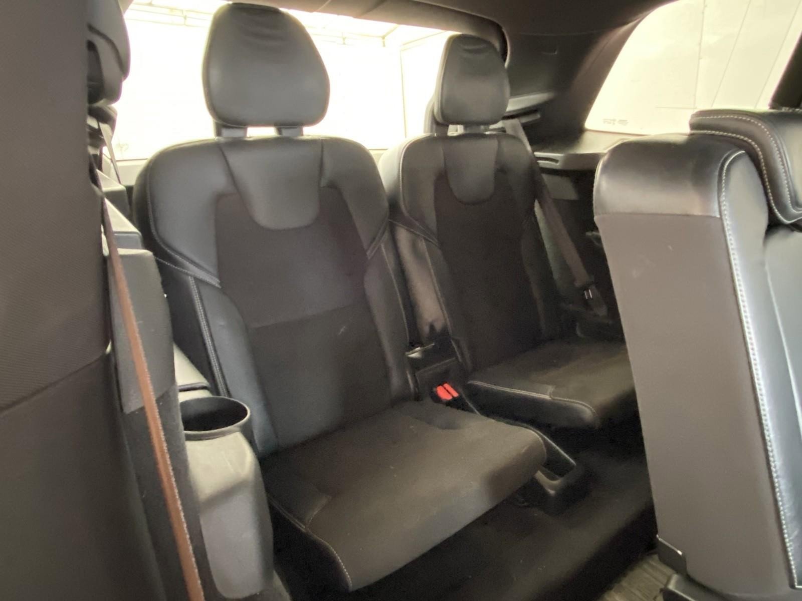 Used 2019 Volvo XC90 T6 R-Design w/ Advanced Package image 14