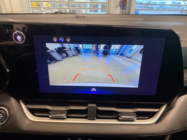 Used 2025 Chevrolet Equinox LT AWD/4WD image 23