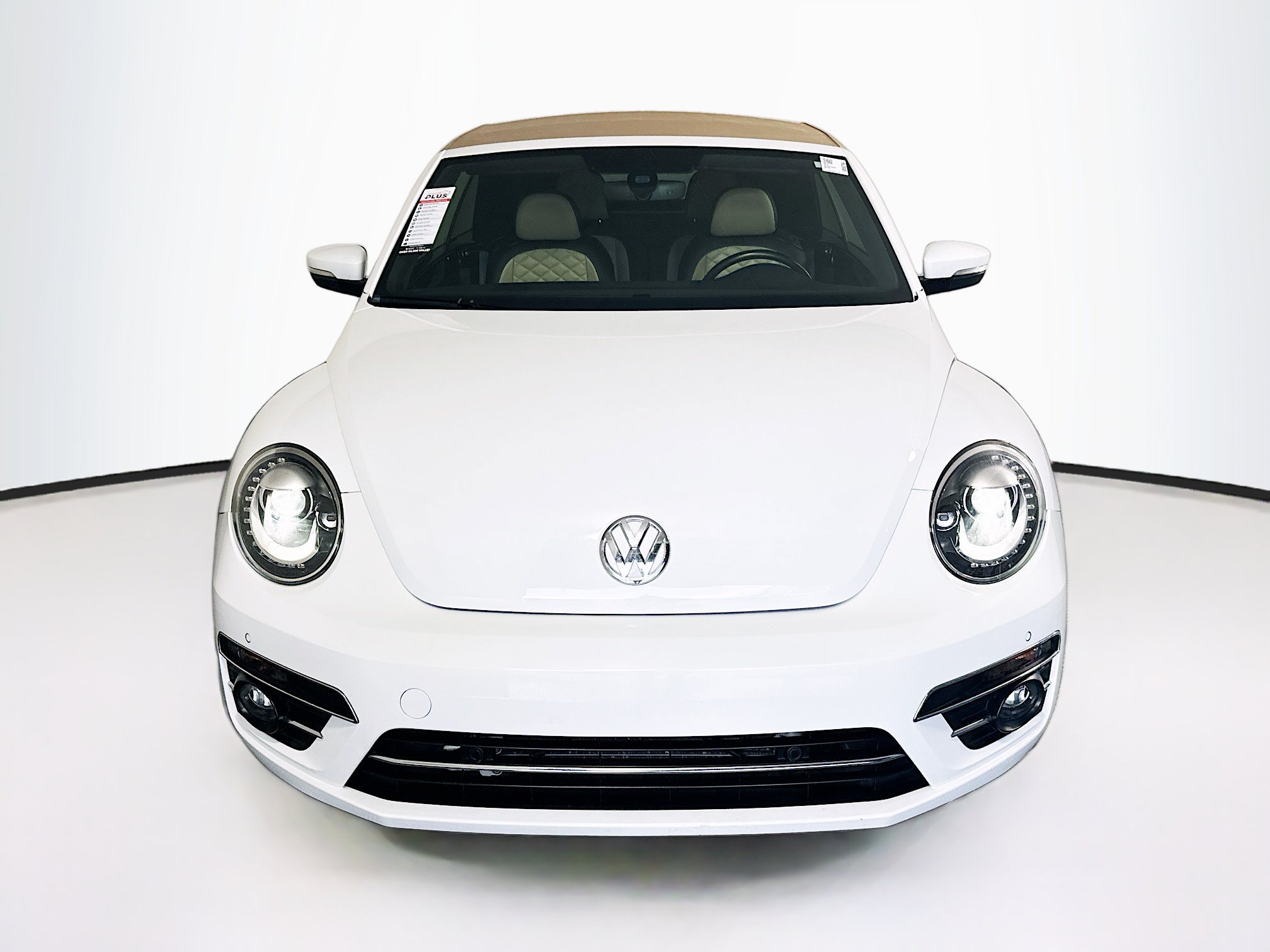 Used 2019 Volkswagen Beetle 2.0T Final Edition SEL FWD image 8