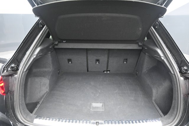 Used 2024 Audi Q3 2.0T Premium AWD/4WD image 36