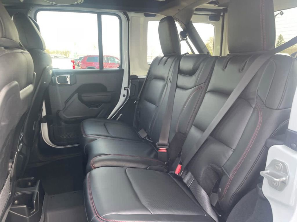 New 2026 Jeep Wrangler Unlimited Rubicon image 17