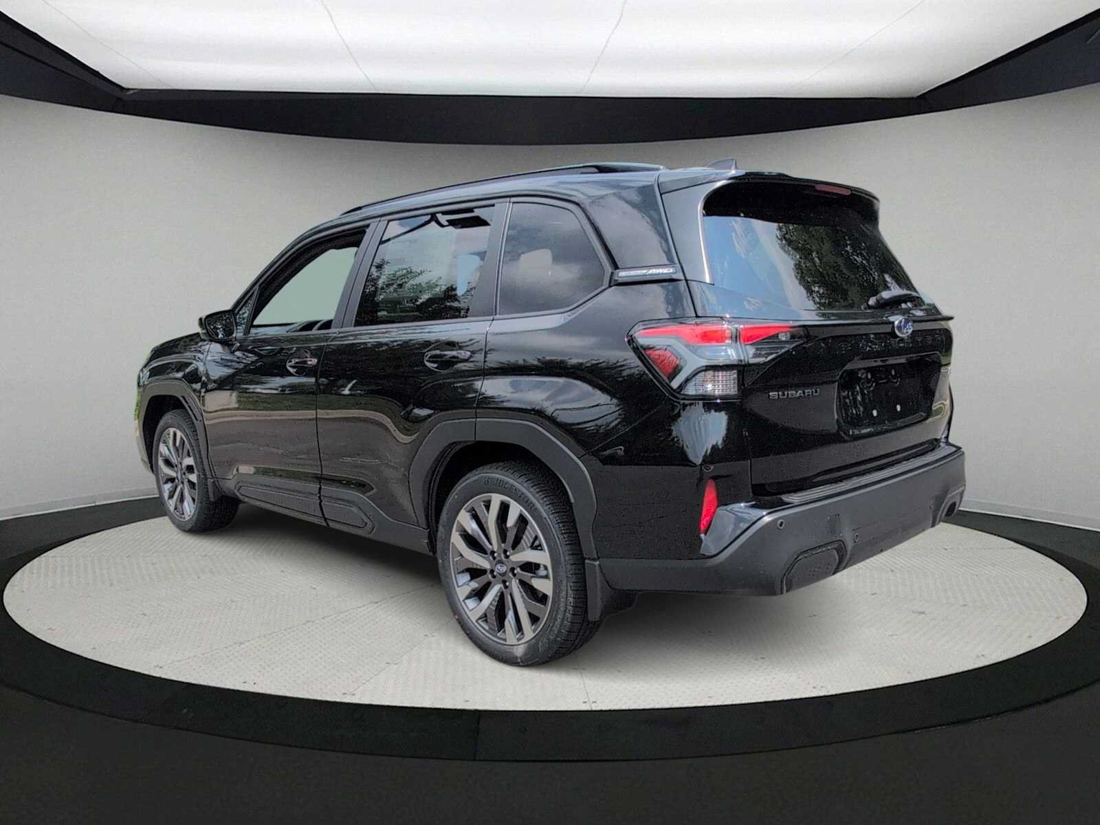 New 2026 Subaru Forester Touring AWD/4WD image 6