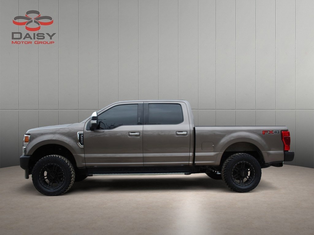 Used 2021 Ford F250 XLT w/ XLT Premium Package image 8