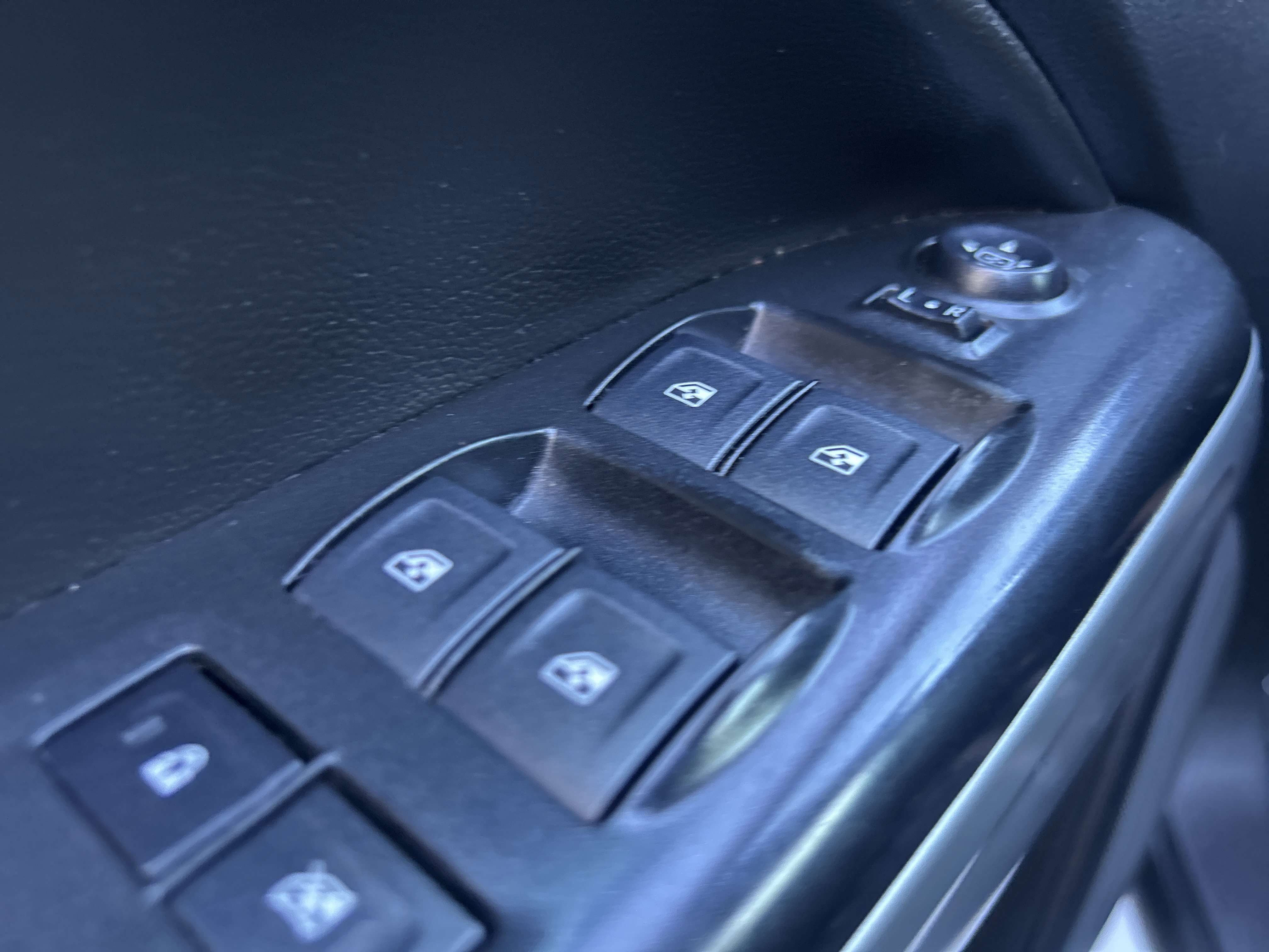 Used 2018 Chevrolet Colorado LT RWD image 17