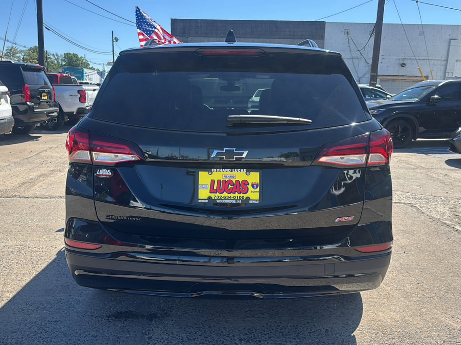 Used 2024 Chevrolet Equinox RS w/ LPO, Cargo Package FWD image 6