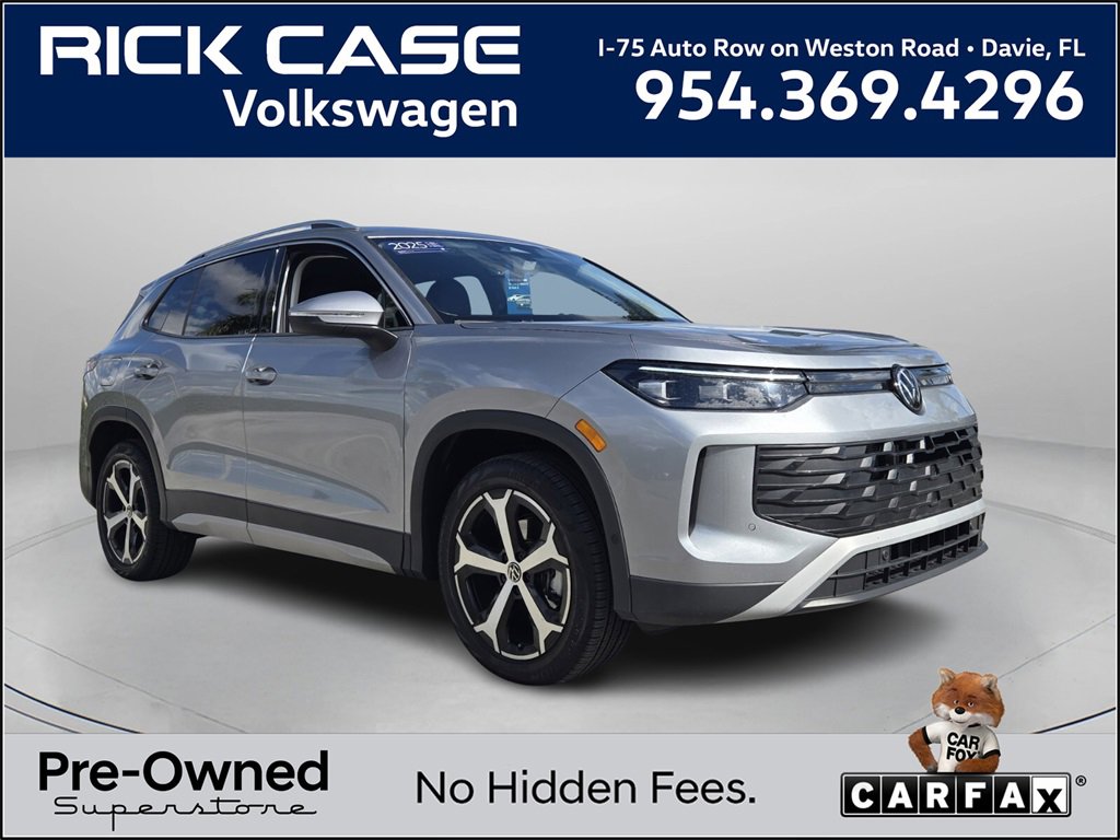 Certified 2025 Volkswagen Tiguan SE