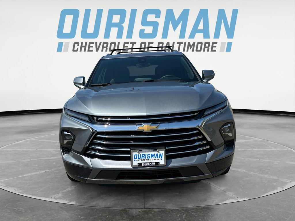 Used 2024 Chevrolet Blazer Premier w/ Driver Confidence II Package image 8