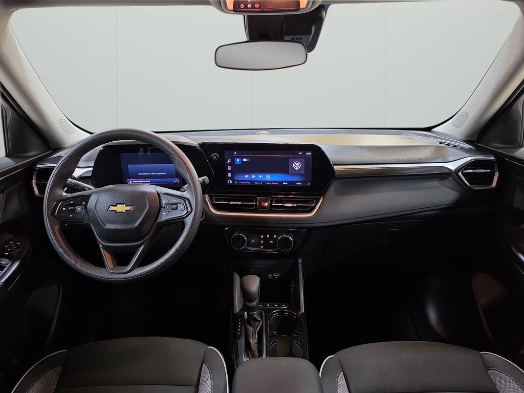 Used 2026 Chevrolet TrailBlazer LT AWD/4WD image 18