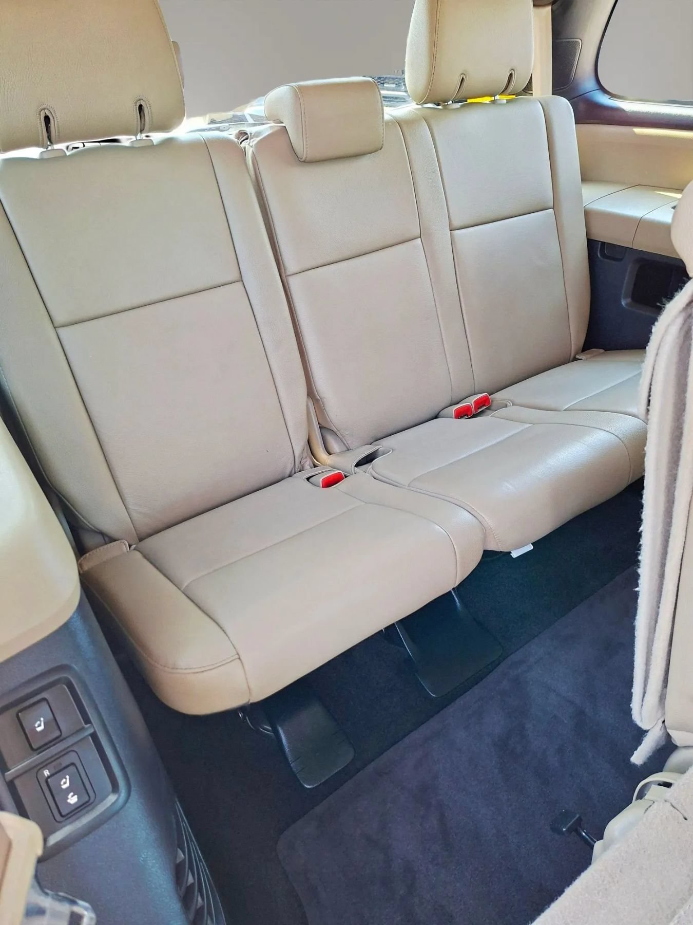 Used 2013 Toyota Sequoia Limited AWD/4WD image 13