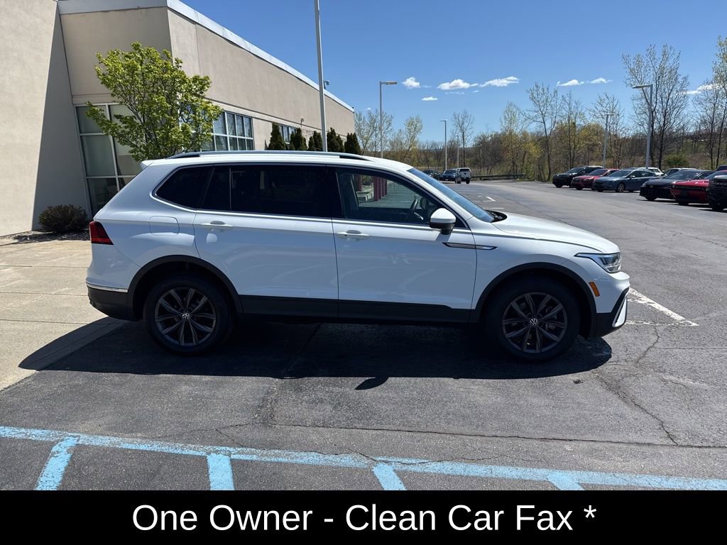 Used 2022 Volkswagen Tiguan SE AWD/4WD image 2