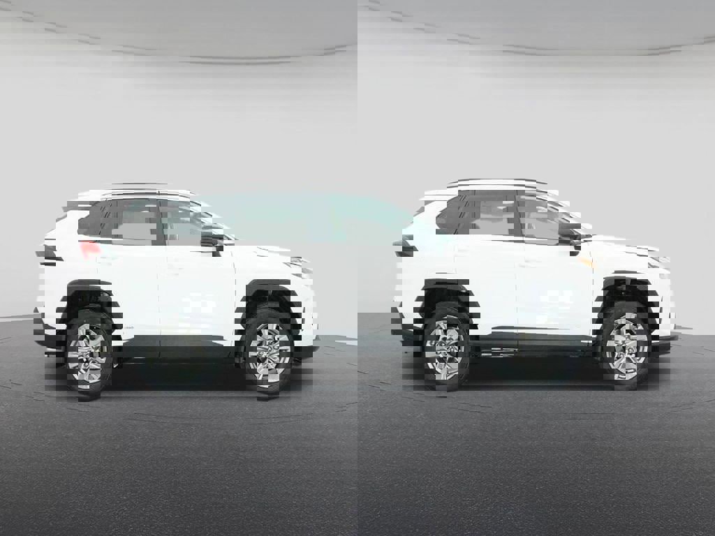 New 2025 Toyota RAV4 LE image 27