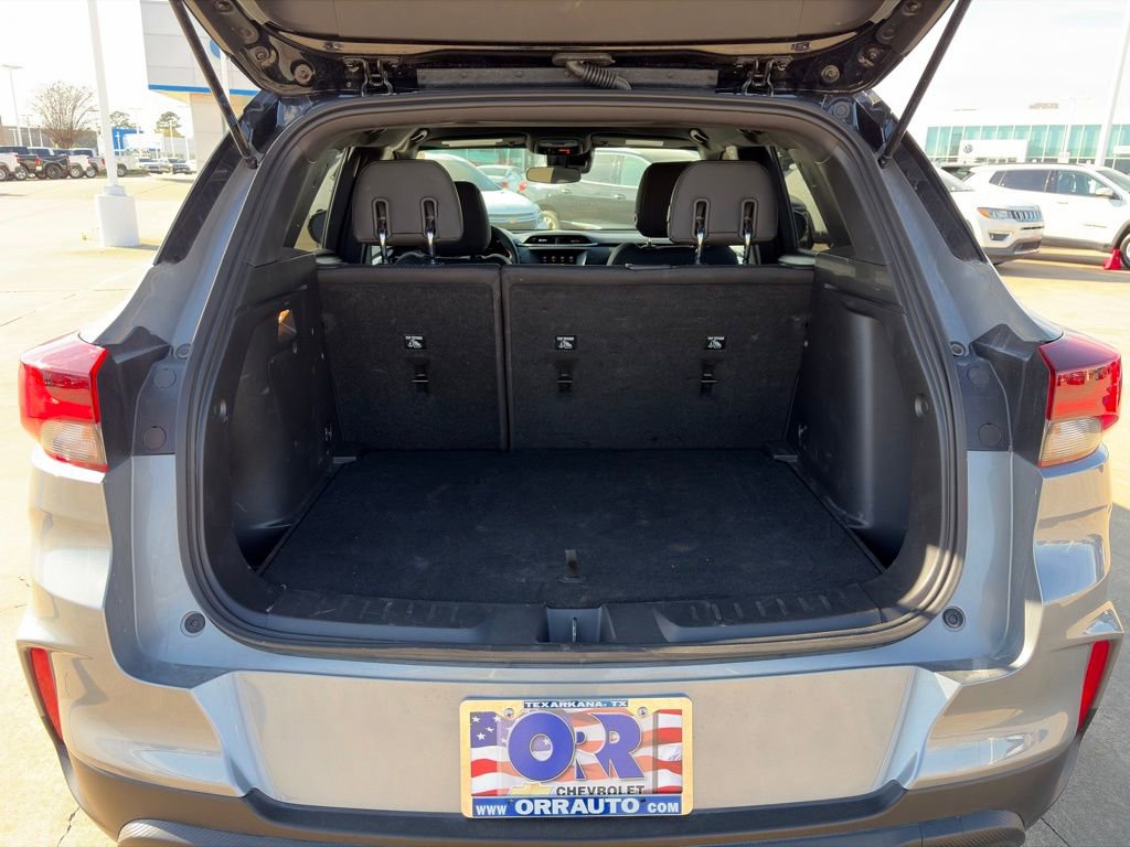 Used 2023 Chevrolet TrailBlazer RS FWD image 8