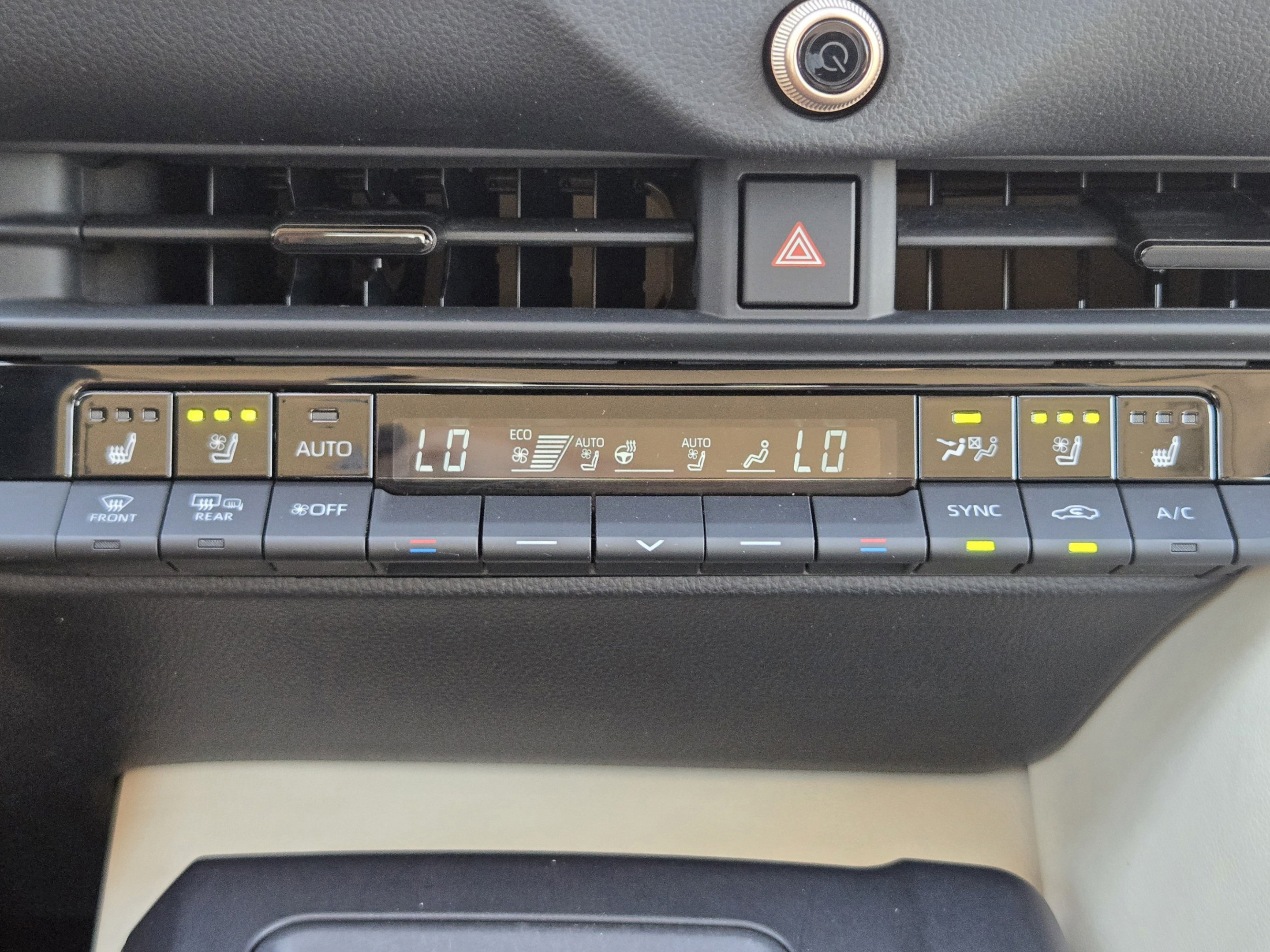 Used 2023 Toyota Crown AWD/4WD image 12