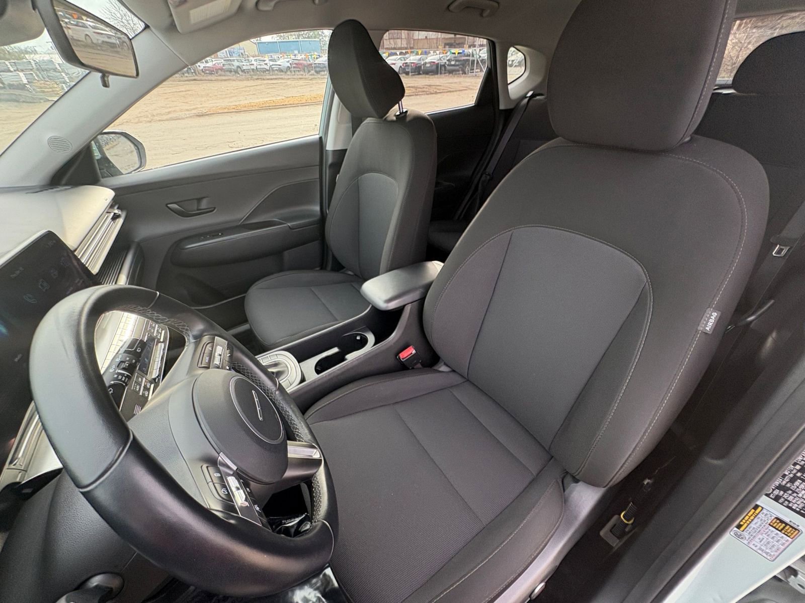 Used 2025 Hyundai Kona SEL image 36