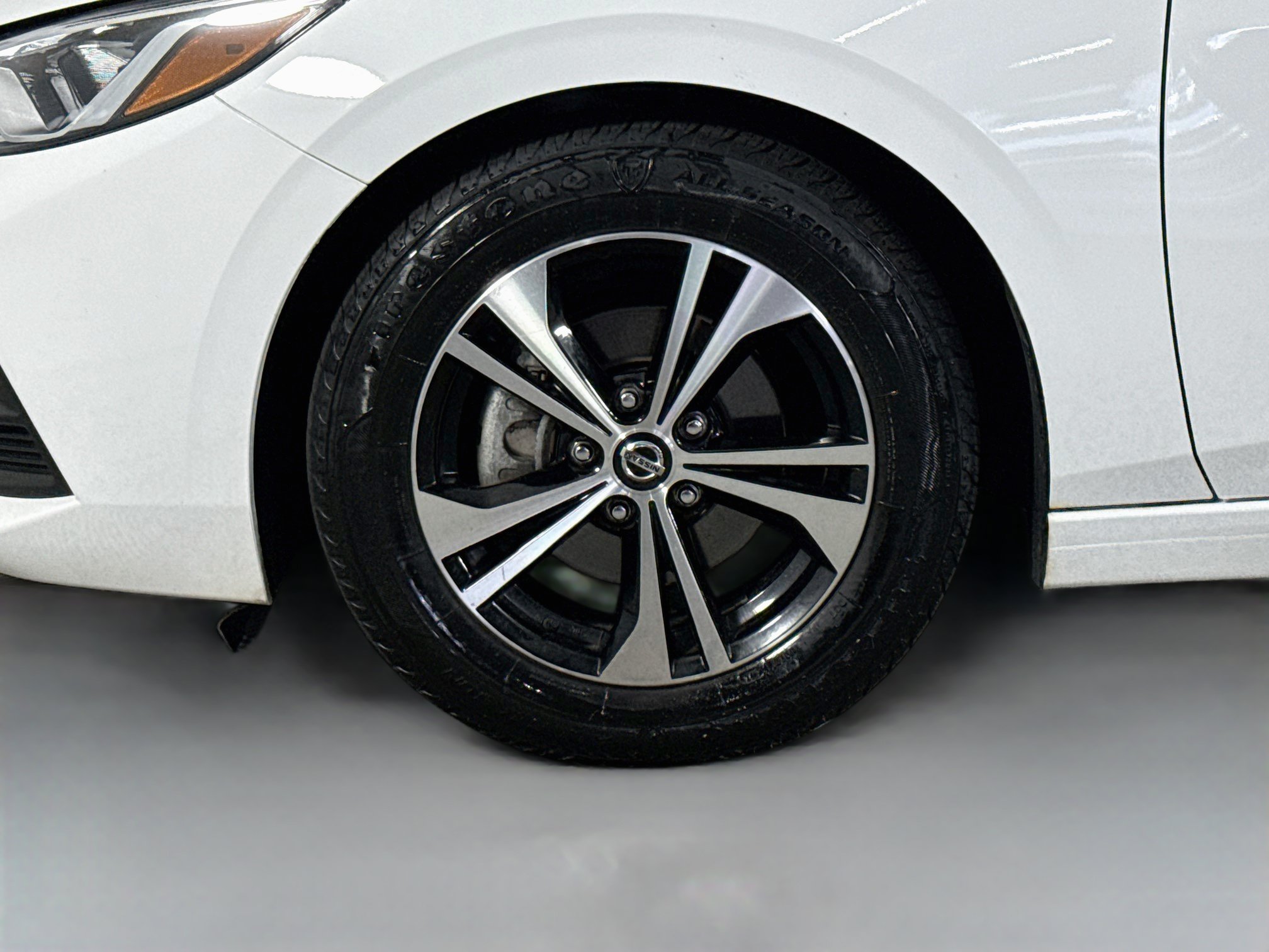 Used 2023 Nissan Sentra SV FWD image 38