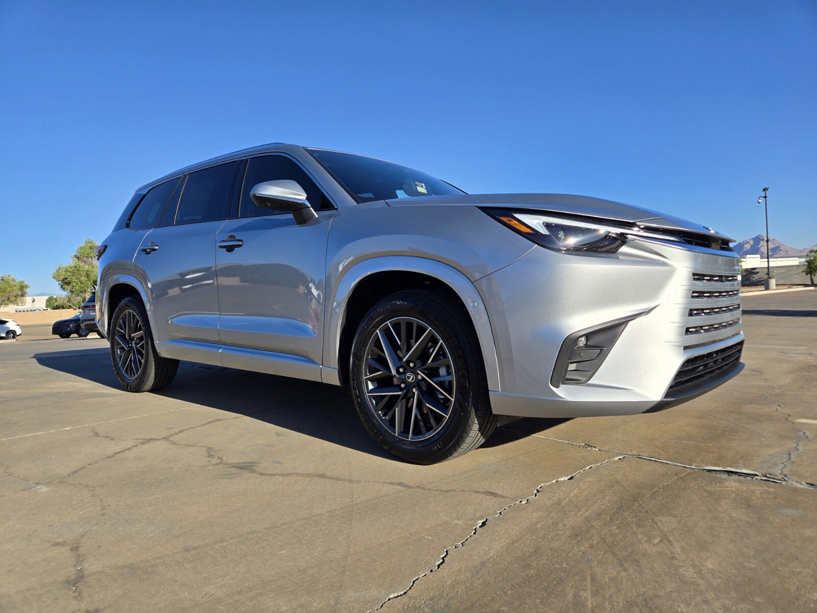New 2026 Lexus TX 350 AWD image 2