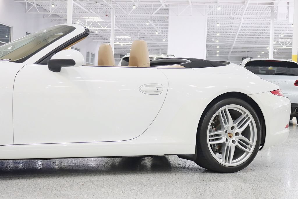 Used 2014 Porsche 911 Carrera RWD image 4